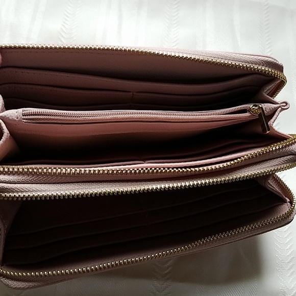 wallet - Picture 3 of 3